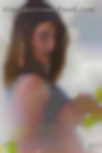 Statefarm girls eats own pussy in Gulfport, MS.